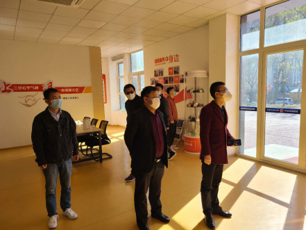 广安爱众贺洪燕一行莅临银河集团官网软件